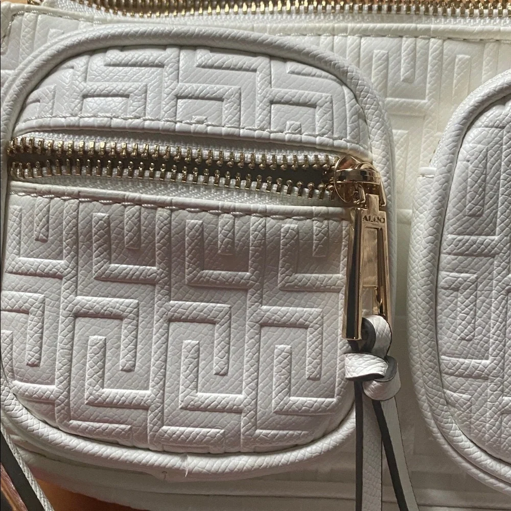 ALDO Crossbody Bag Description (White – Greek Key Embossed) F-3 - Picture 5 of 5